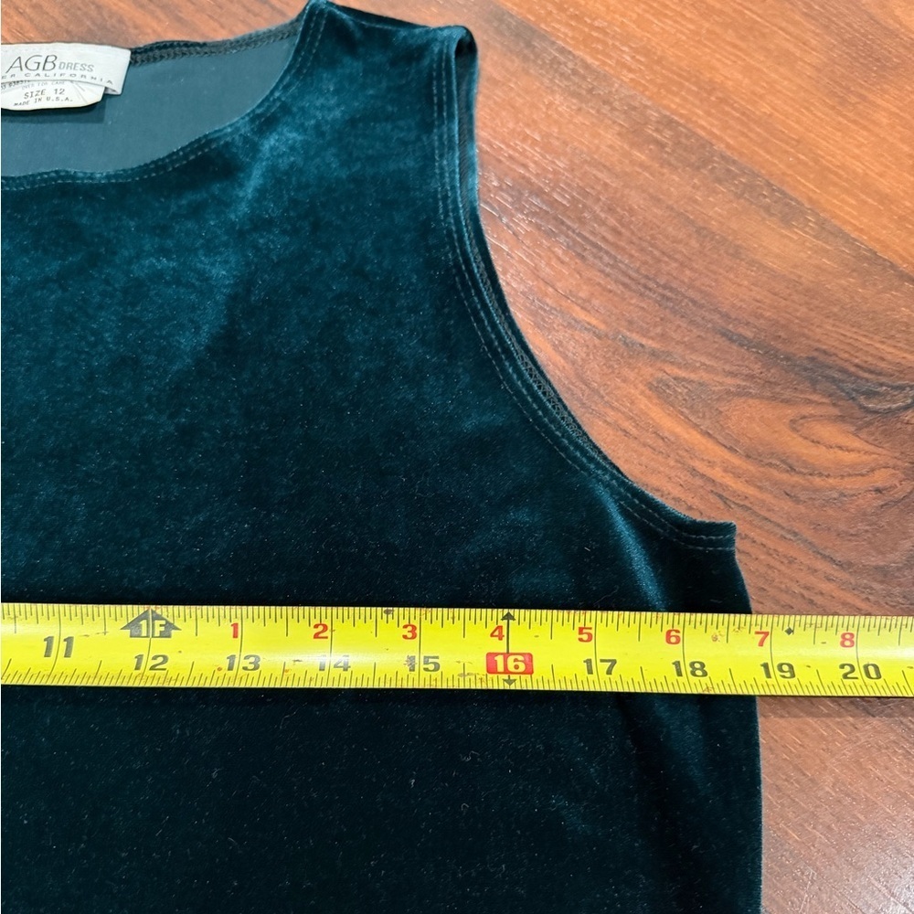 AGB Byer California green sleeveless velvet dress, size 12, made in the U.S.A - Picture 5 of 6